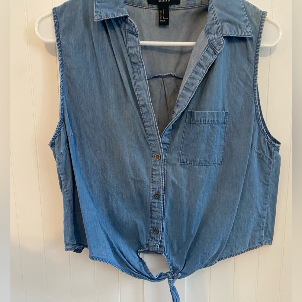 Forever 21 Blue Sleeveless Button-Down Top